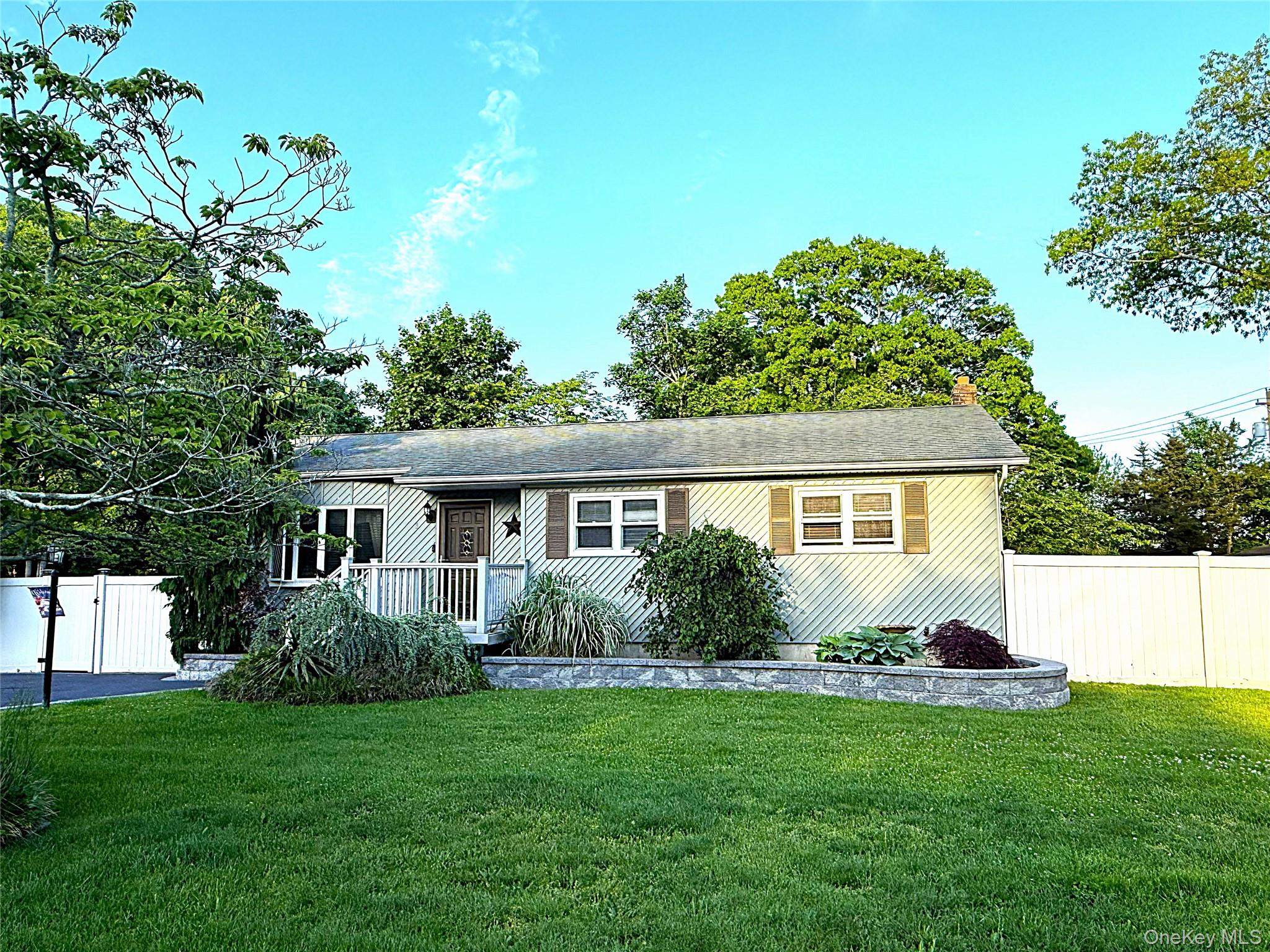 1 Heston Road Property Photo 3