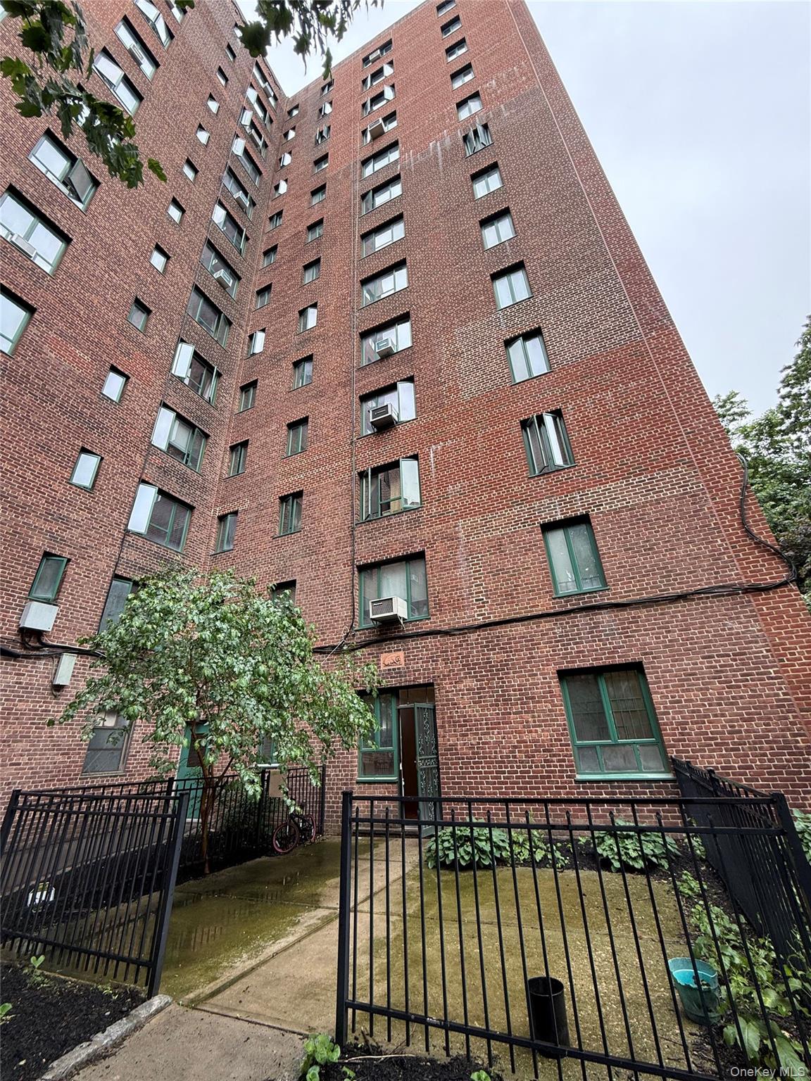 1501 Metropolitan Avenue Mg Property Photo 20