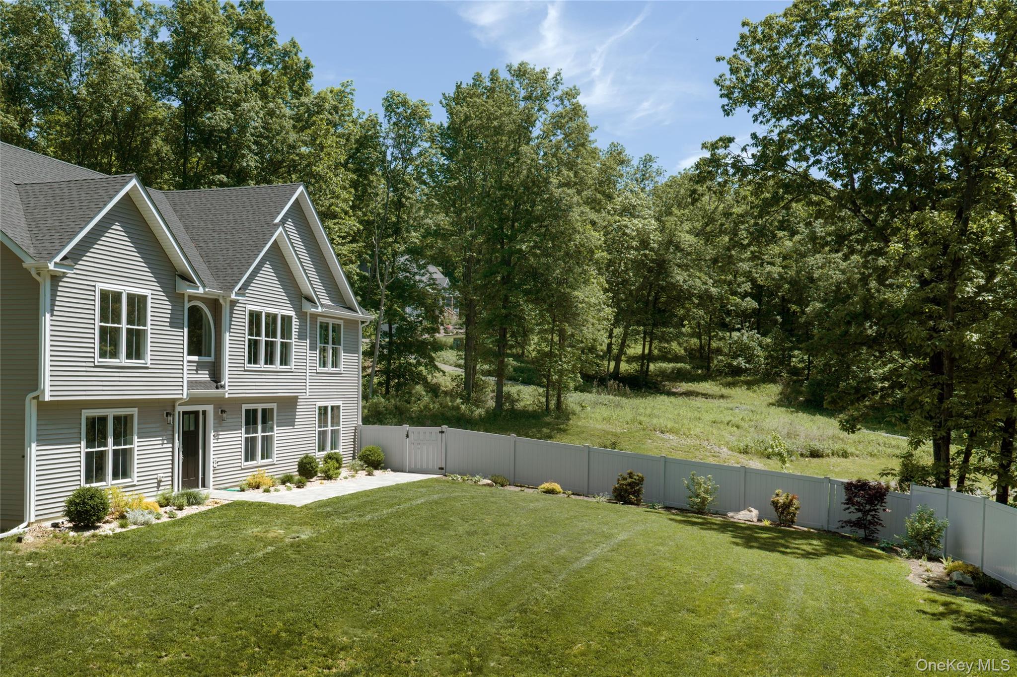 25 Maple Hill Ridge Property Photo 31