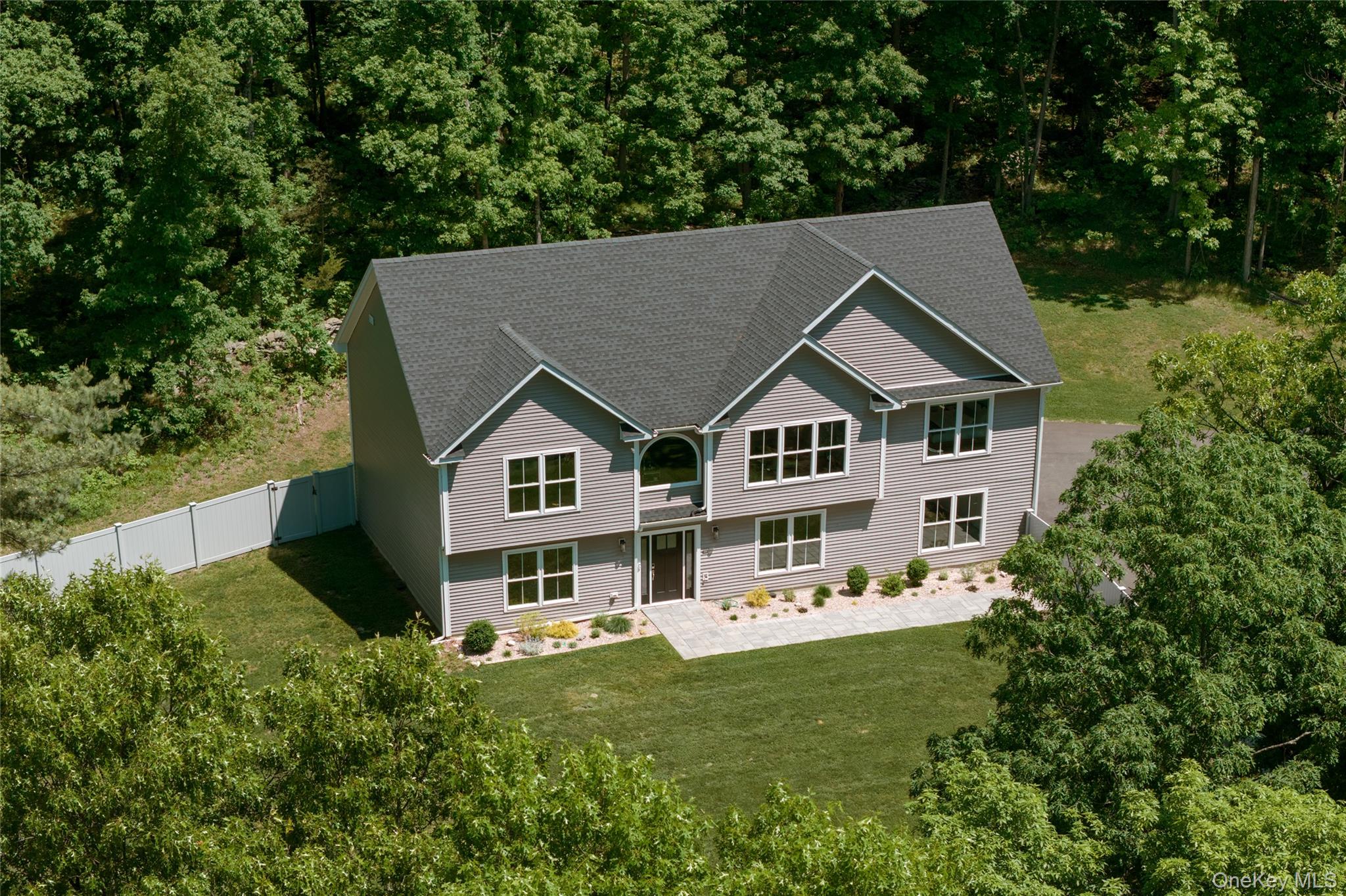 25 Maple Hill Ridge Property Photo 32