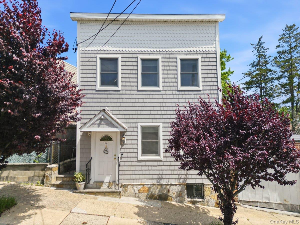 96 Wakefield Avenue Property Photo 1
