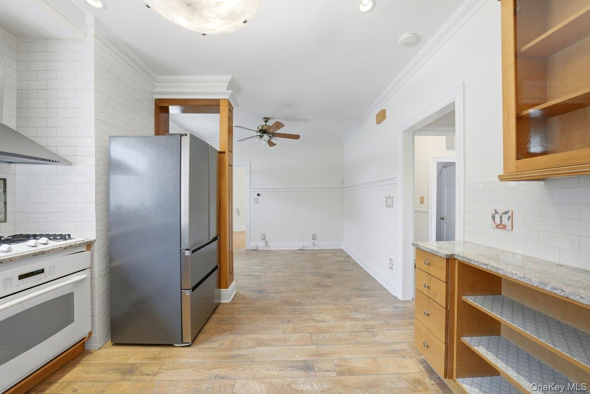96 Wakefield Avenue Property Photo 7