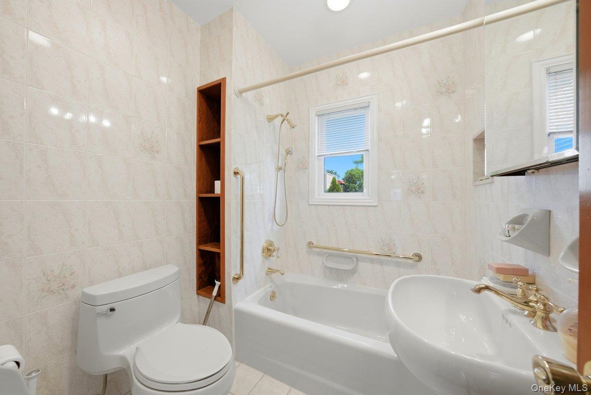 96 Wakefield Avenue Property Photo 20