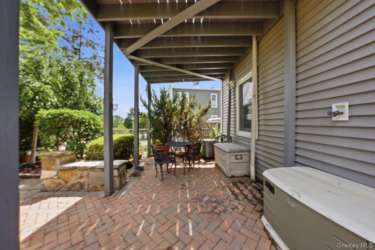 96 Wakefield Avenue Property Photo 32