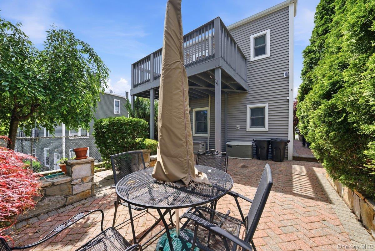 96 Wakefield Avenue Property Photo 35