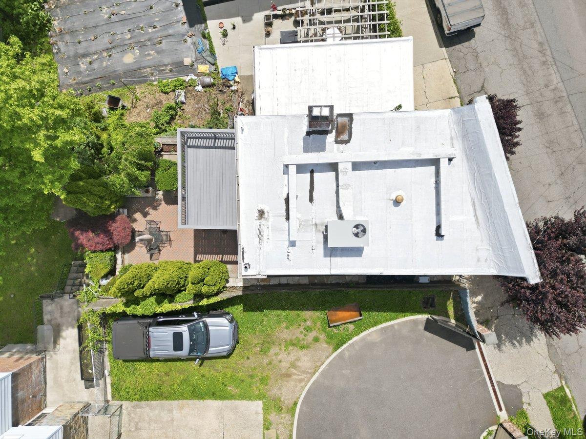 96 Wakefield Avenue Property Photo 36