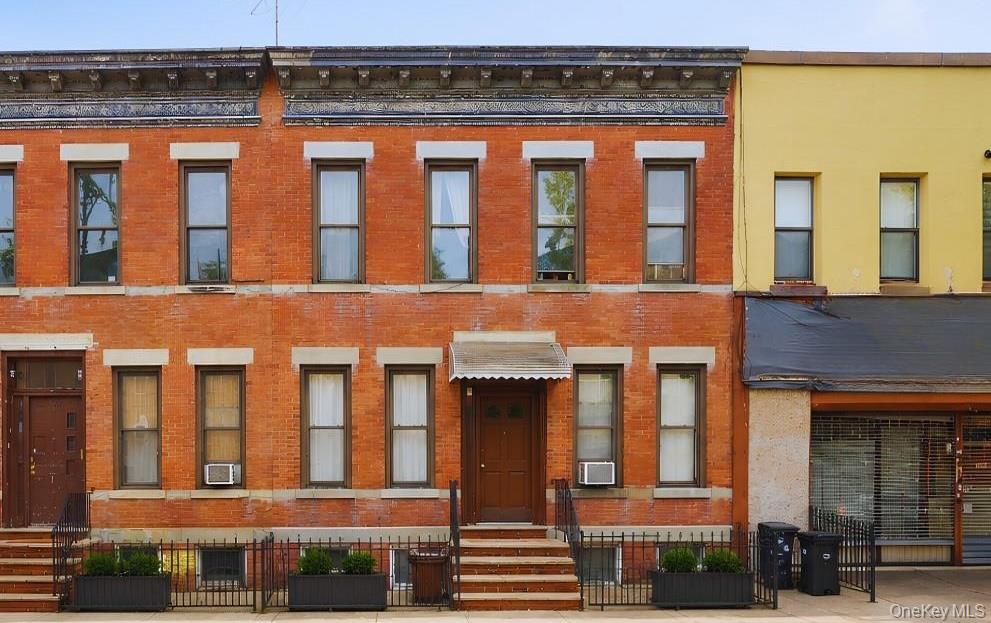6415 Myrtle Avenue Property Photo 1