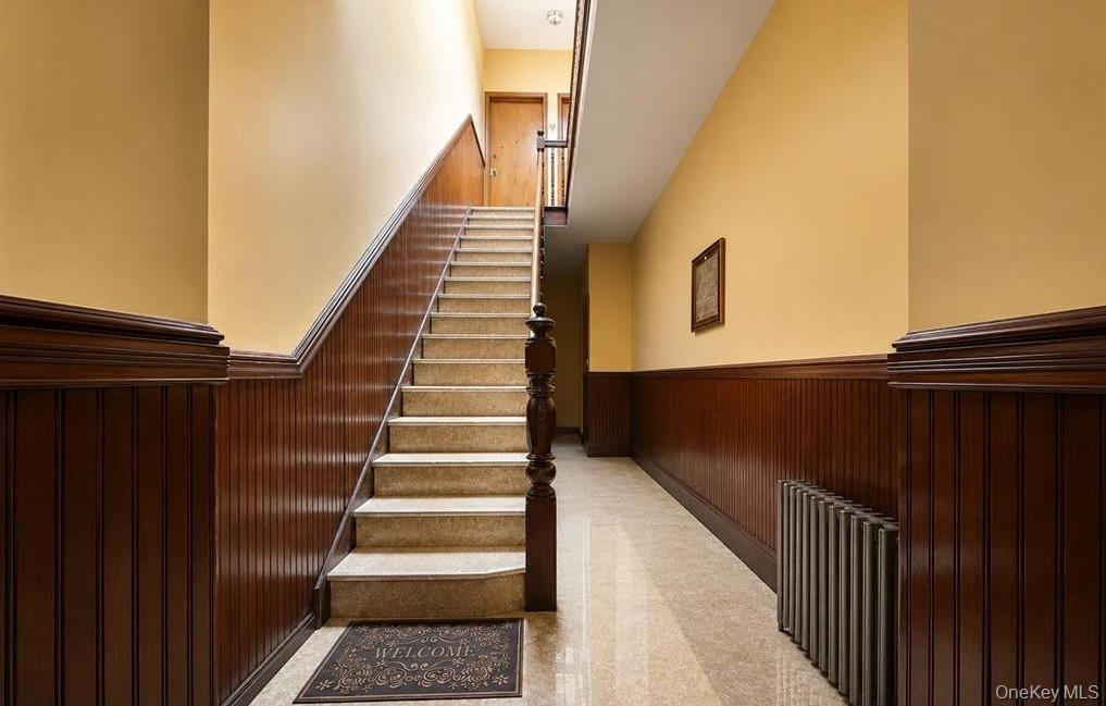 6415 Myrtle Avenue Property Photo 2