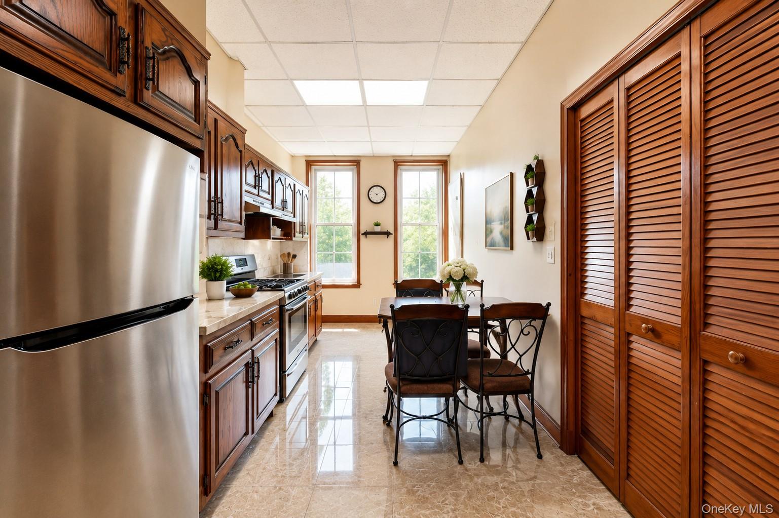 6415 Myrtle Avenue Property Photo 3