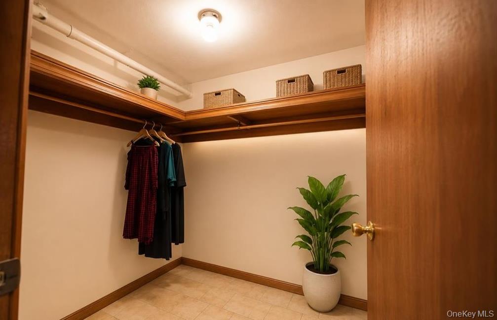 6415 Myrtle Avenue Property Photo 15