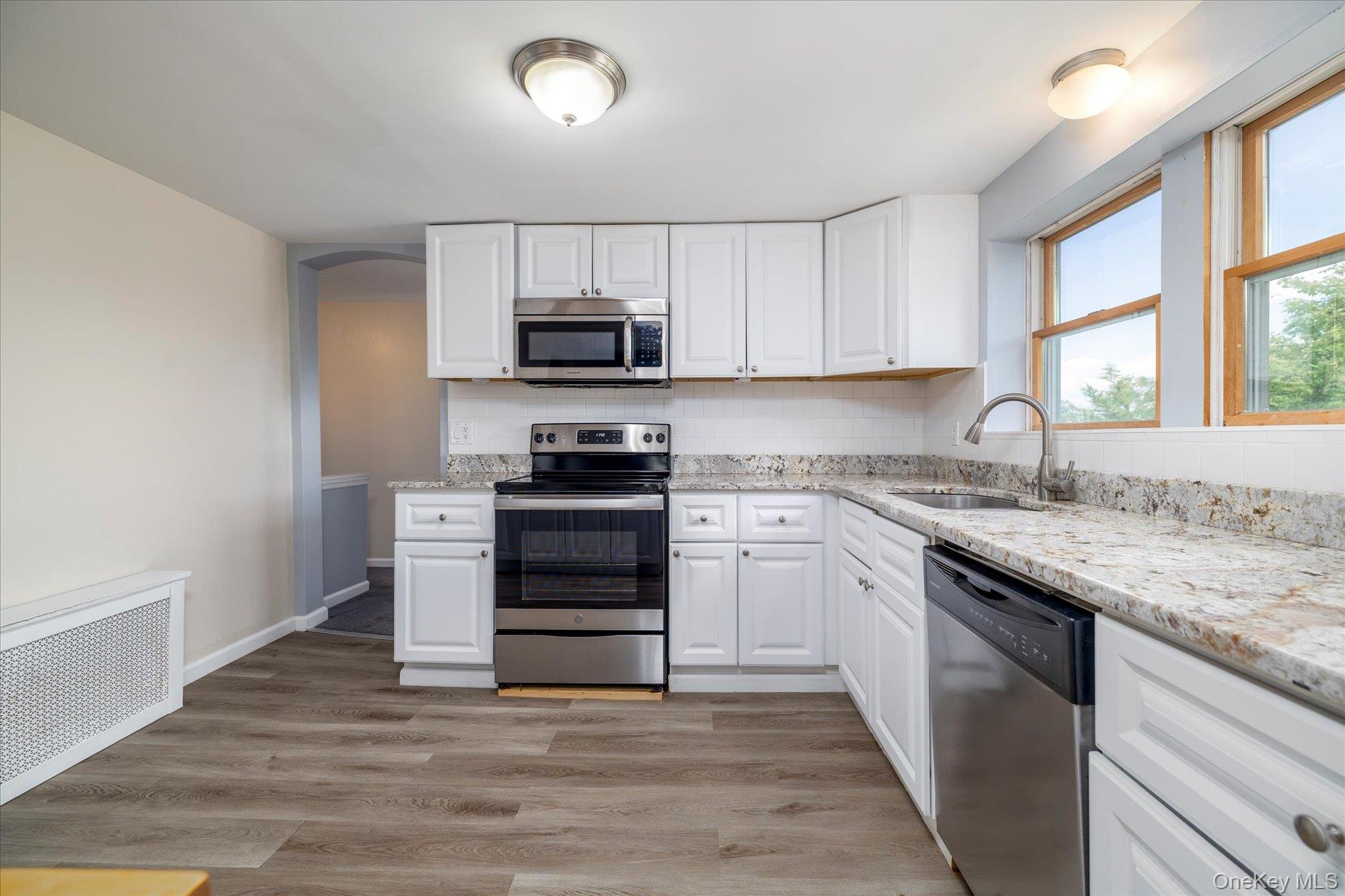 400 Roosevelt Avenue Property Photo 43