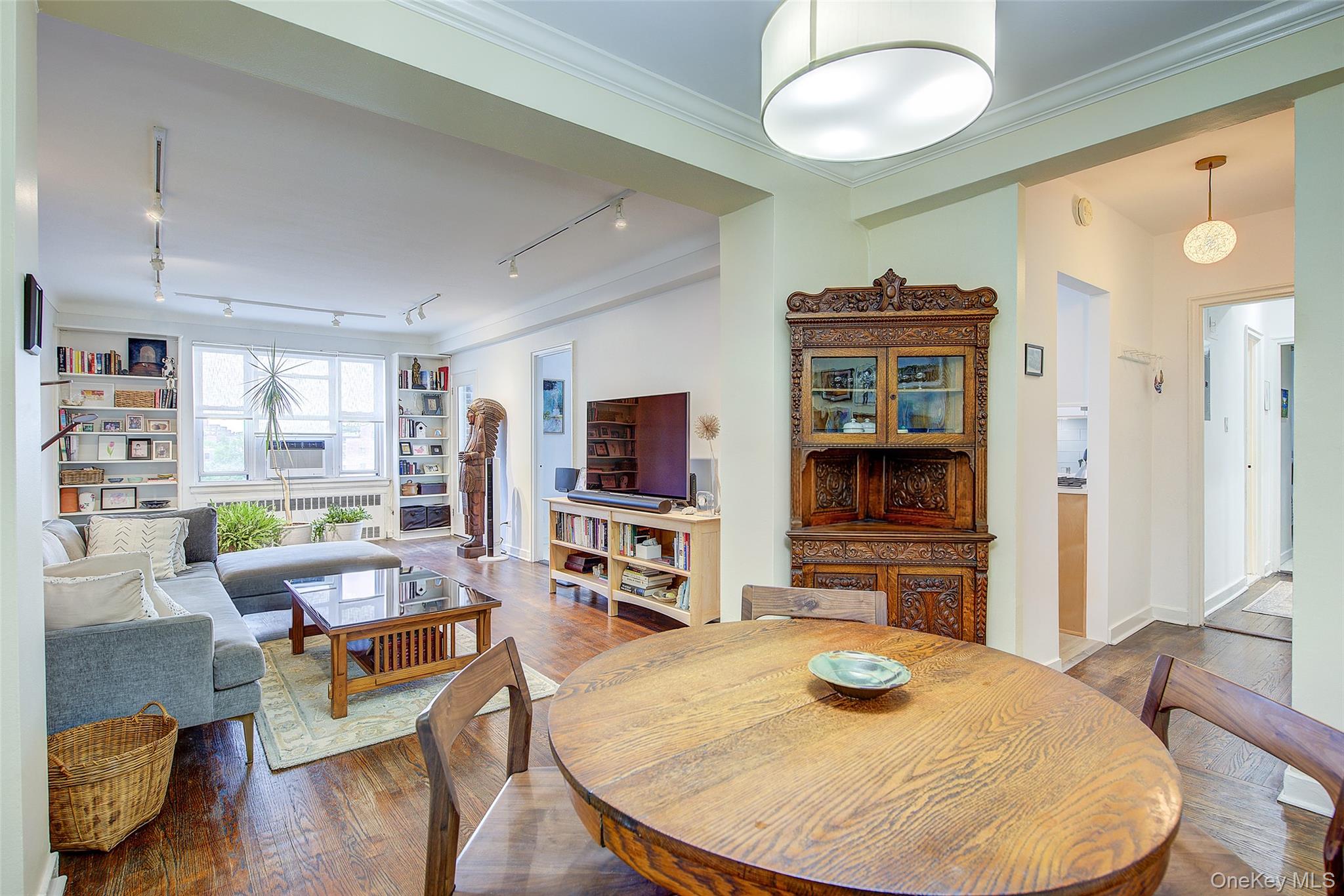 83-33 Austin Street 6C Property Photo 1