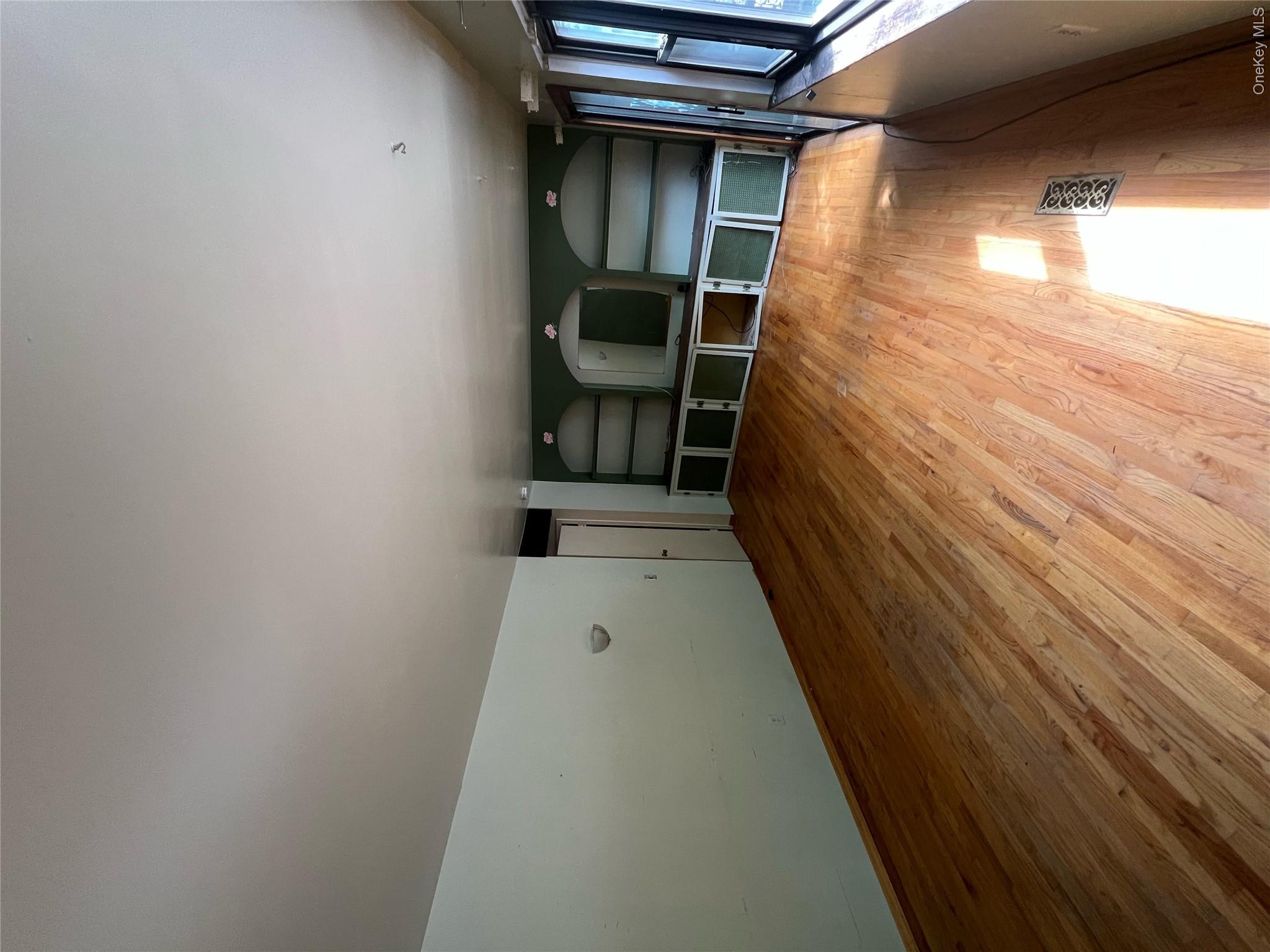 2 S Aspen Road Property Photo 3