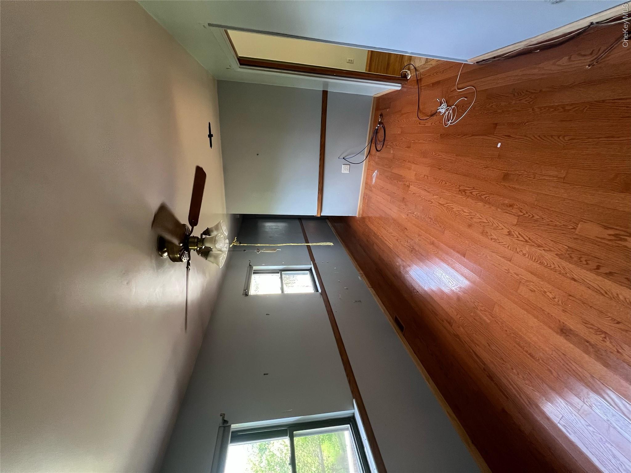 2 S Aspen Road Property Photo 4
