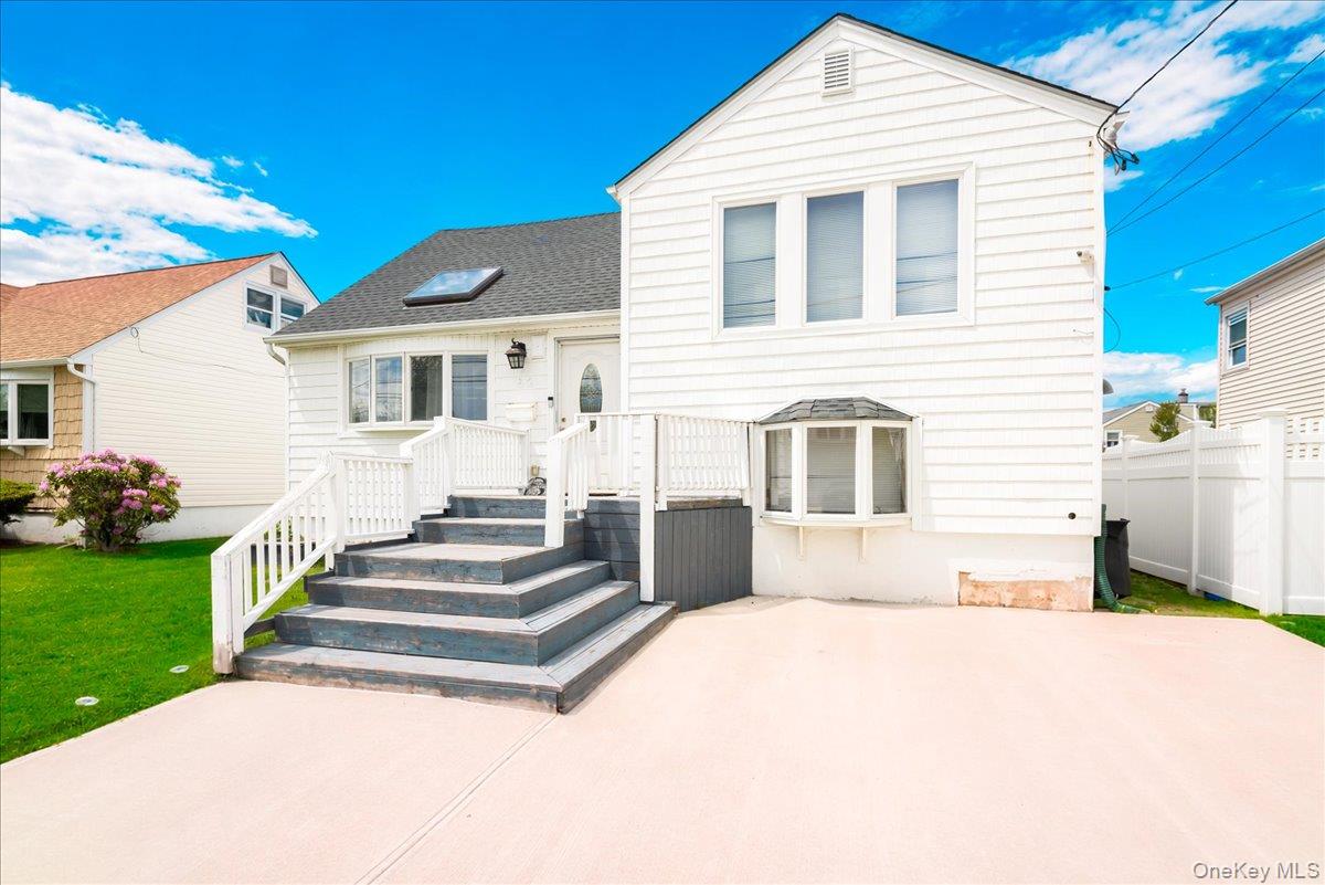 52 Martha Street Property Photo 3