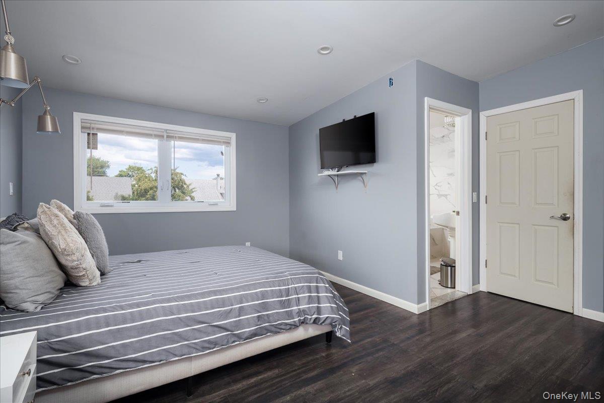 52 Martha Street Property Photo 13