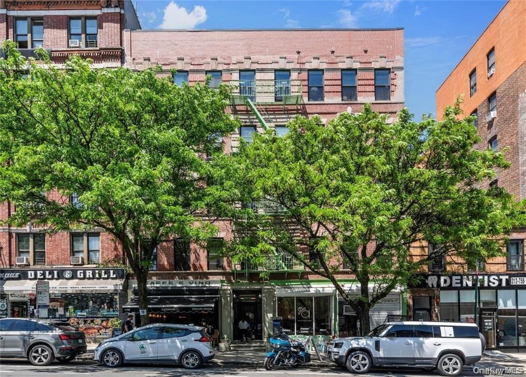 1608 Amsterdam Avenue 5a Property Photo 1