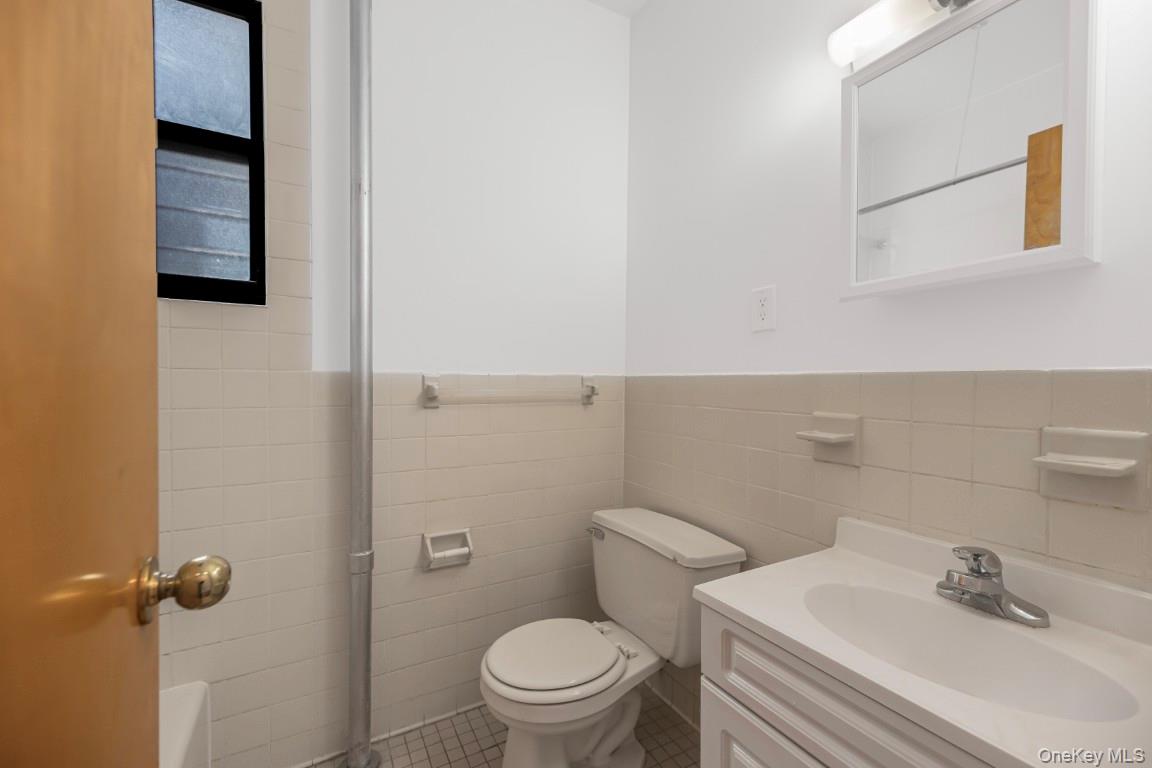 1608 Amsterdam Avenue 5a Property Photo 16