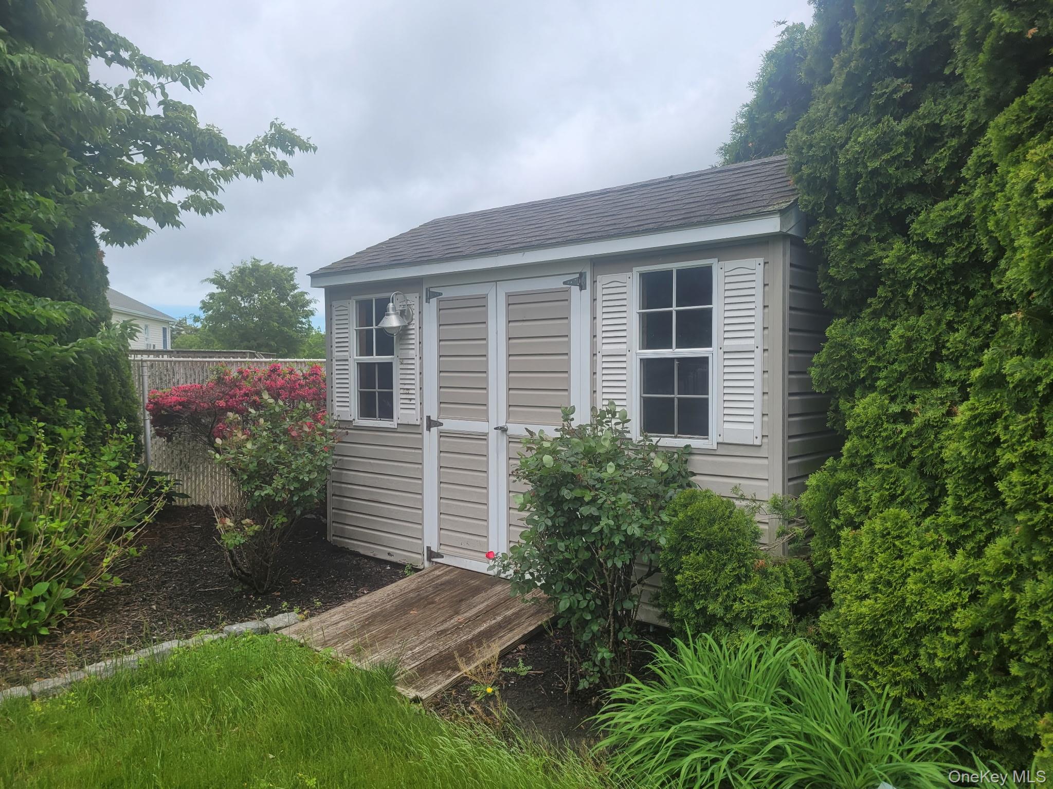 312 Riley Avenue Property Photo 26