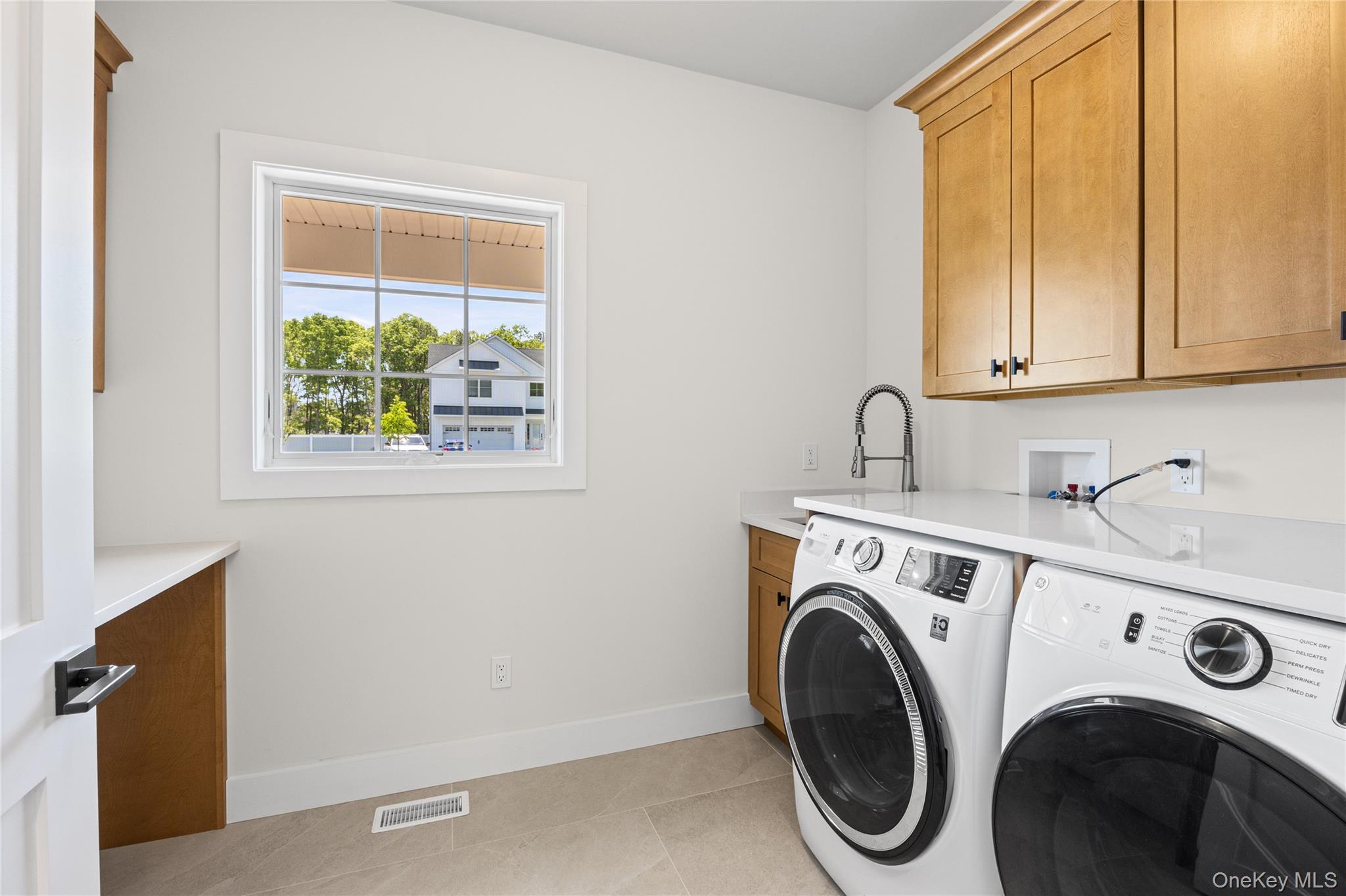 5 Jersey Avenue Property Photo 25