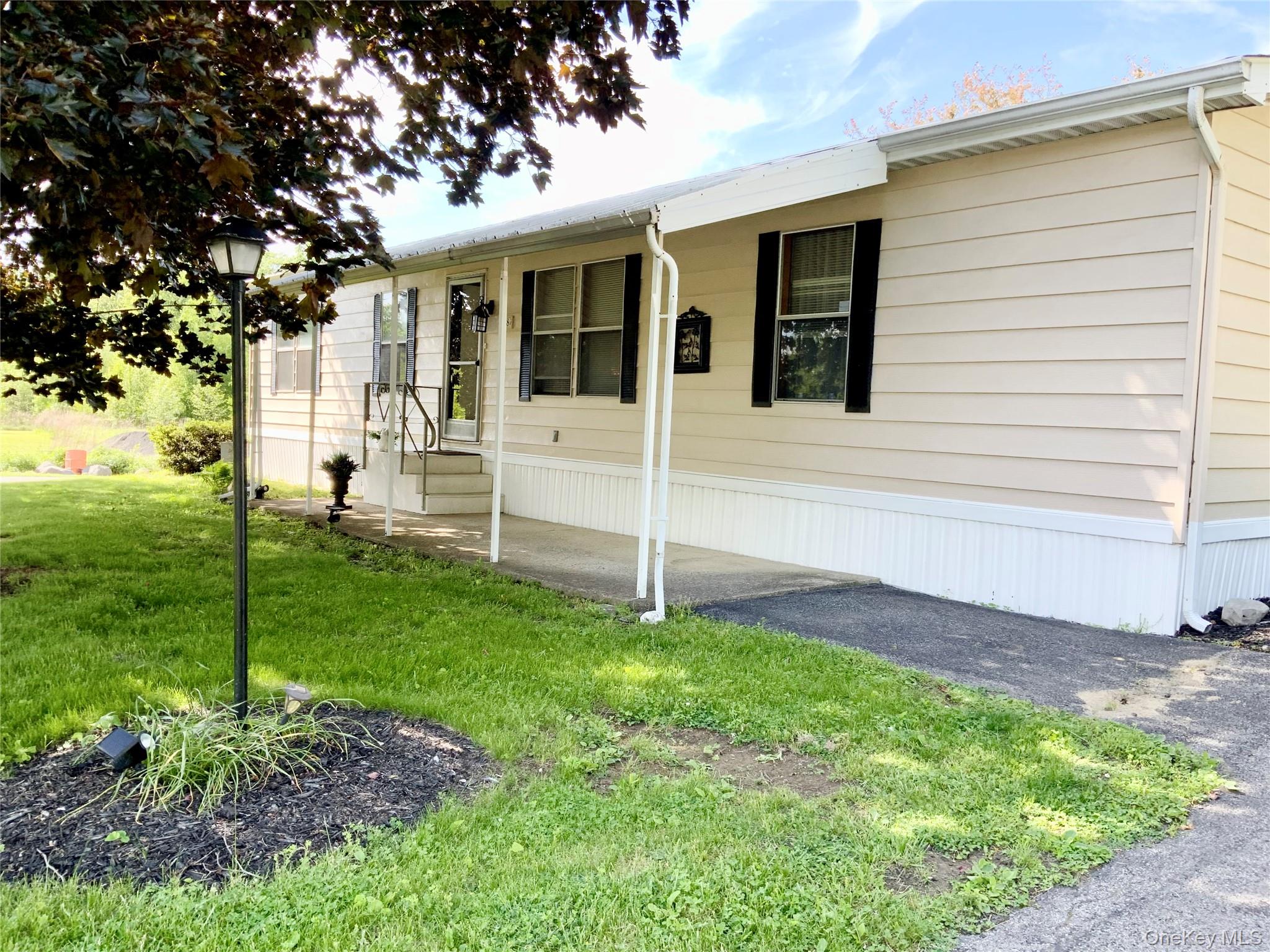 18 Cook Lane Property Photo 1