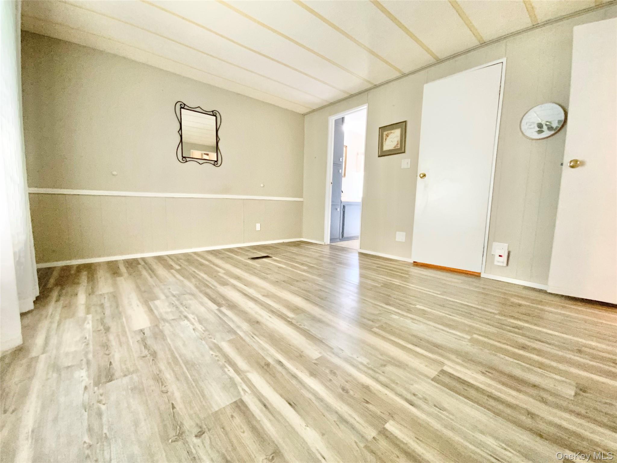 18 Cook Lane Property Photo 6