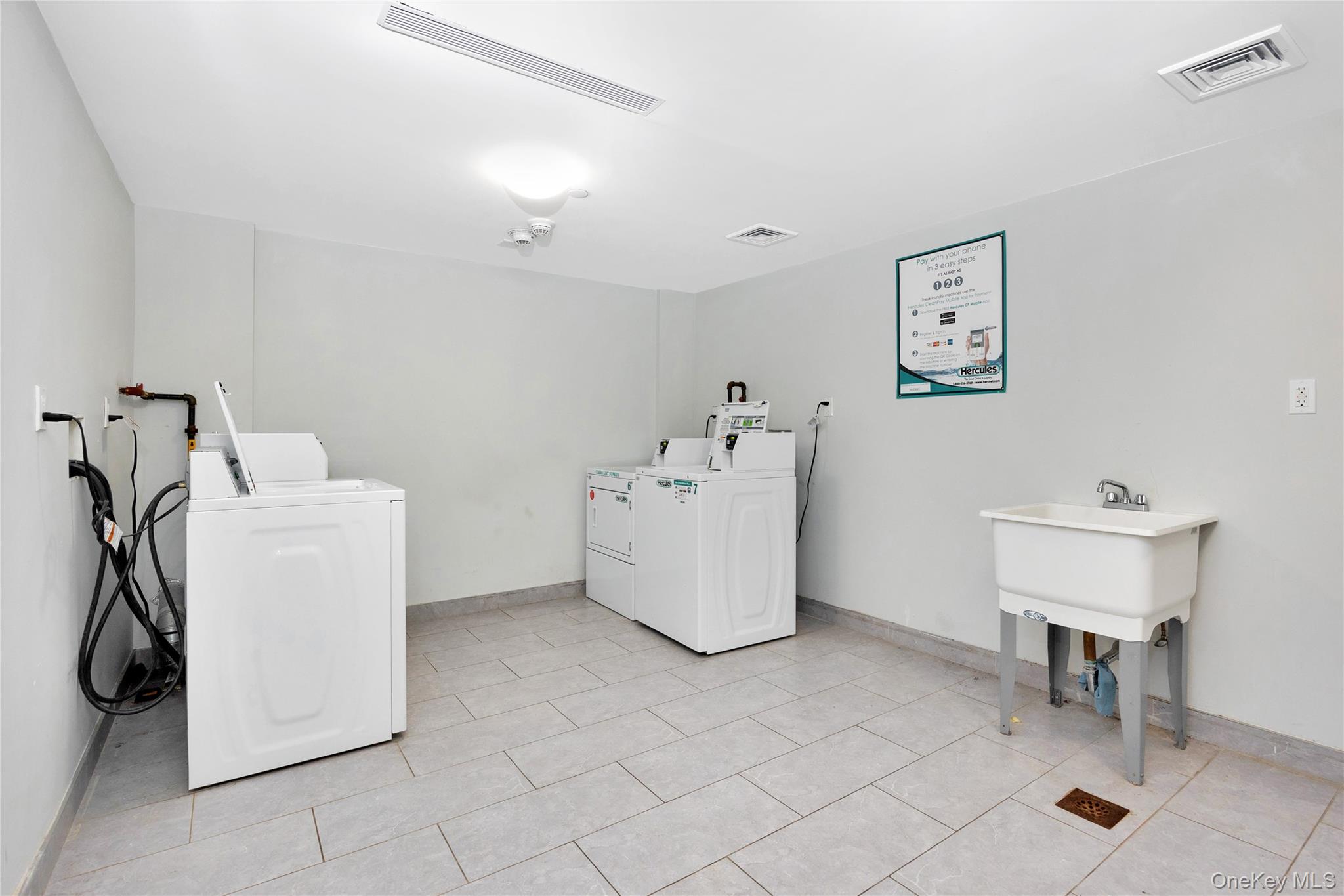 148-36 89th Avenue Property Photo 32