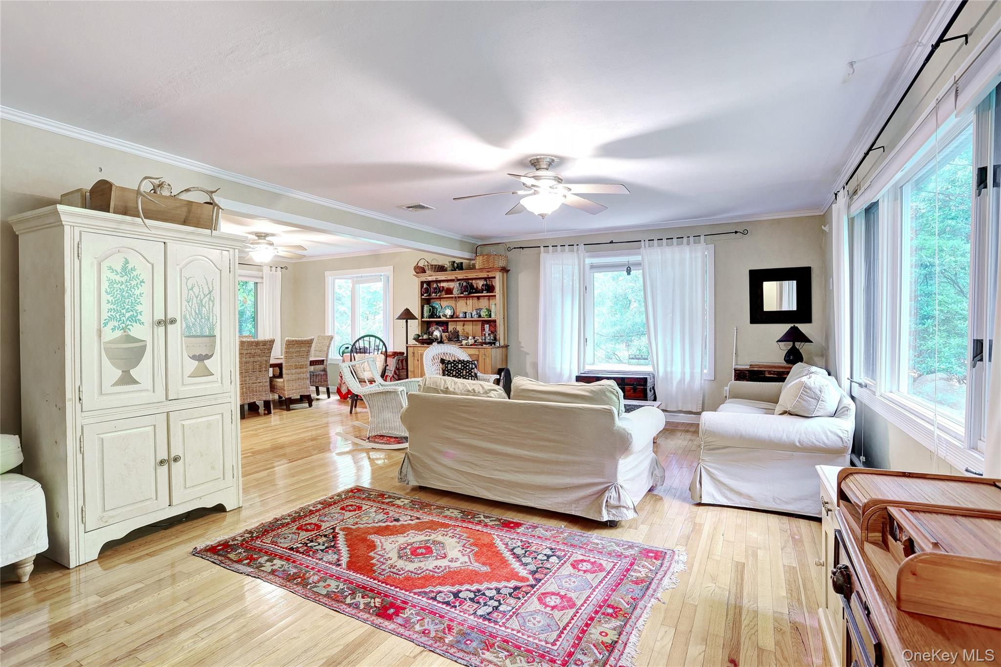 8 Swallow Avenue Property Photo 5