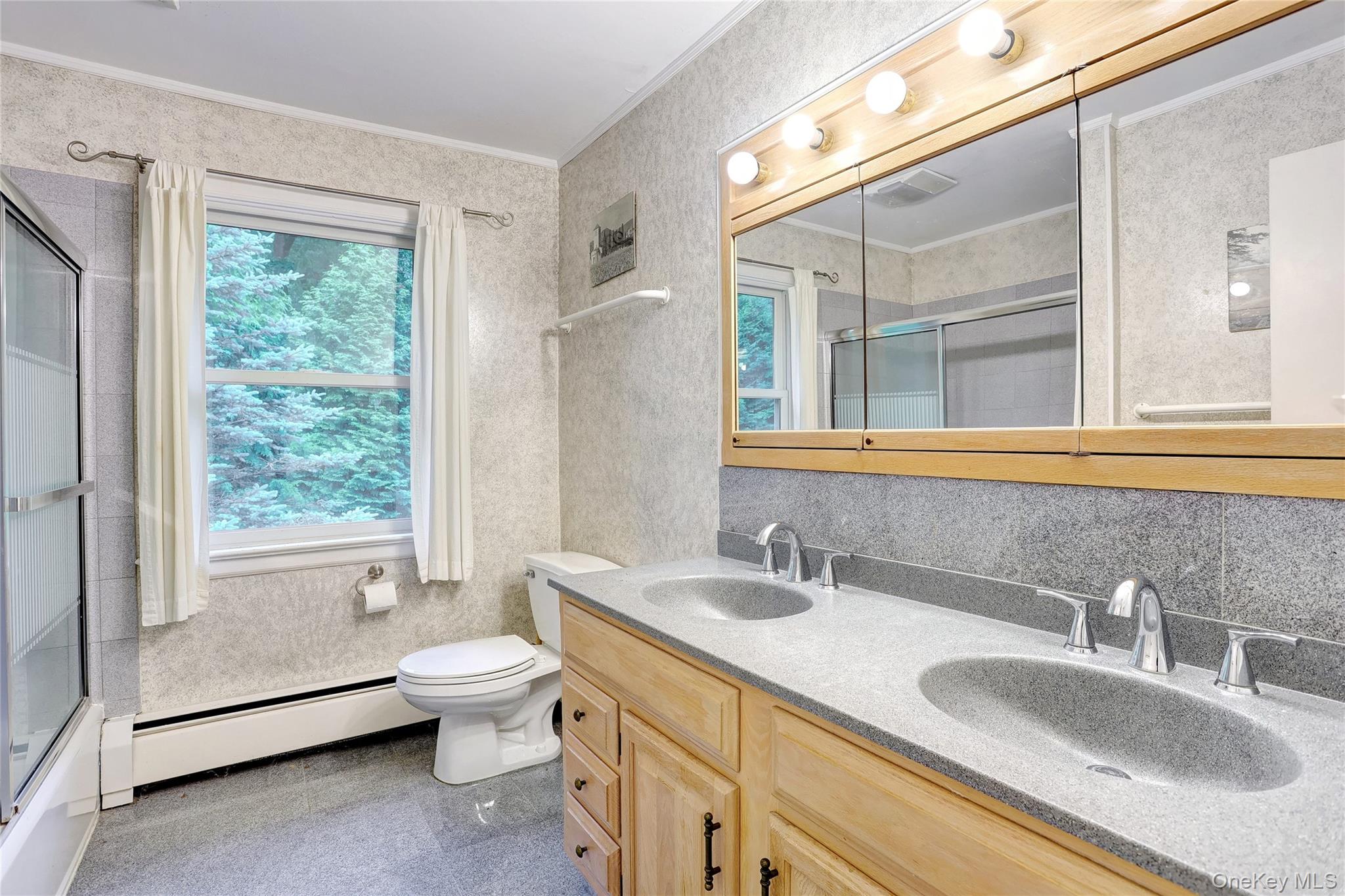 8 Swallow Avenue Property Photo 18