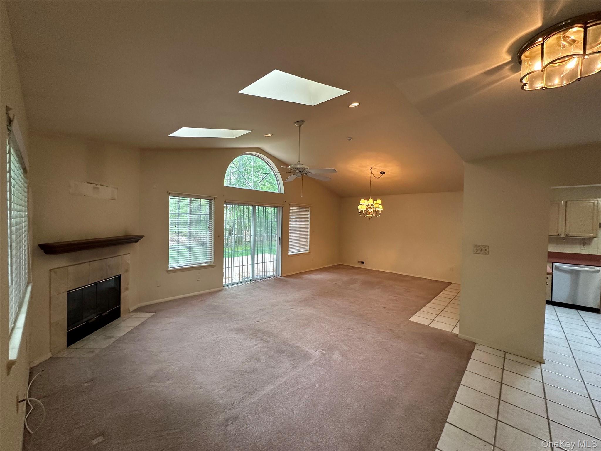89 Rabbit Run Property Photo 4