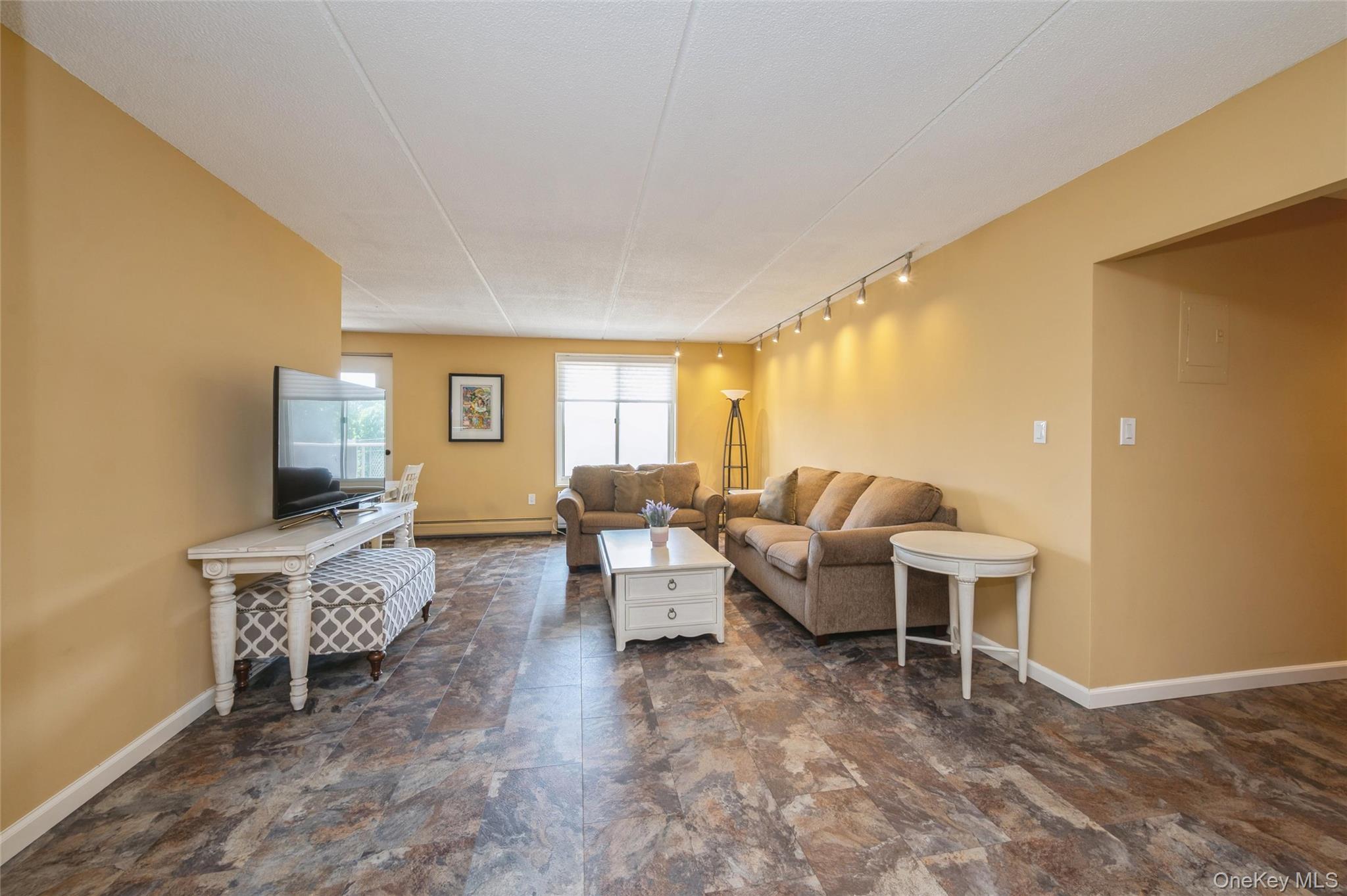 135 Post Avenue 4c Property Photo 2