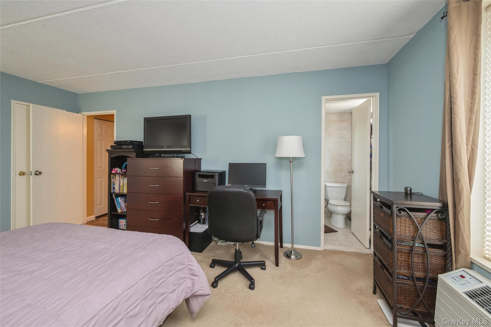 135 Post Avenue 4c Property Photo 12