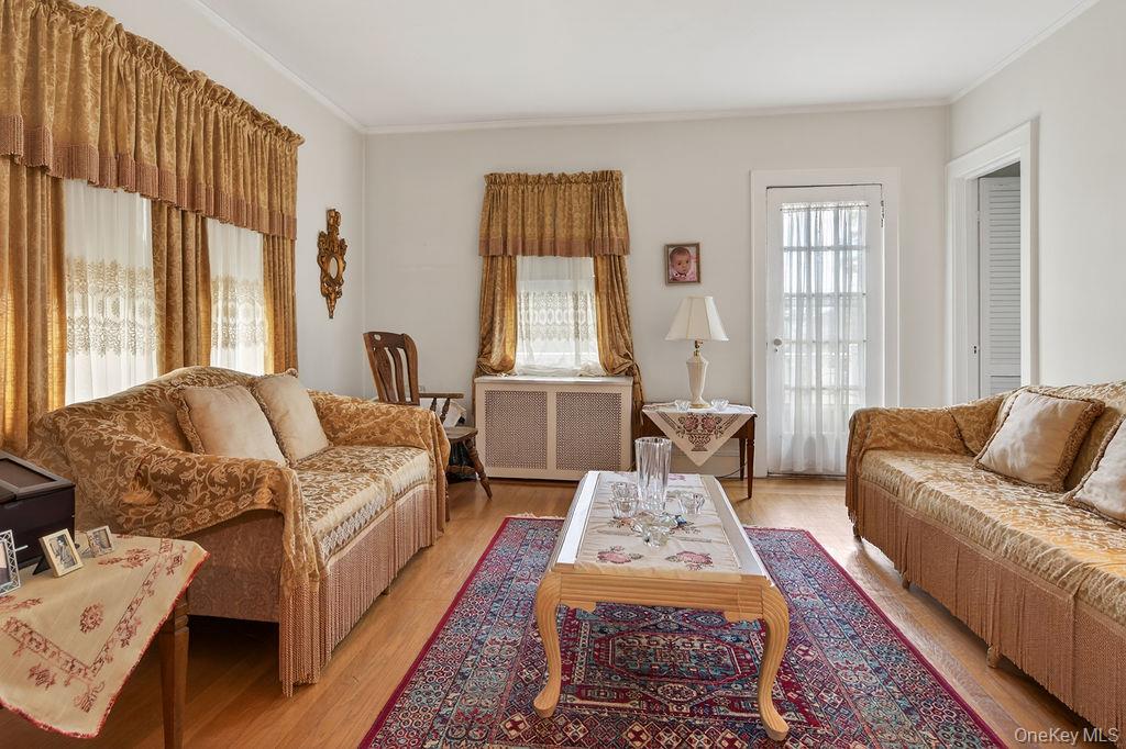 38 Lee Avenue Property Photo 6