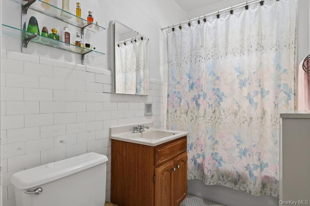 38 Lee Avenue Property Photo 12