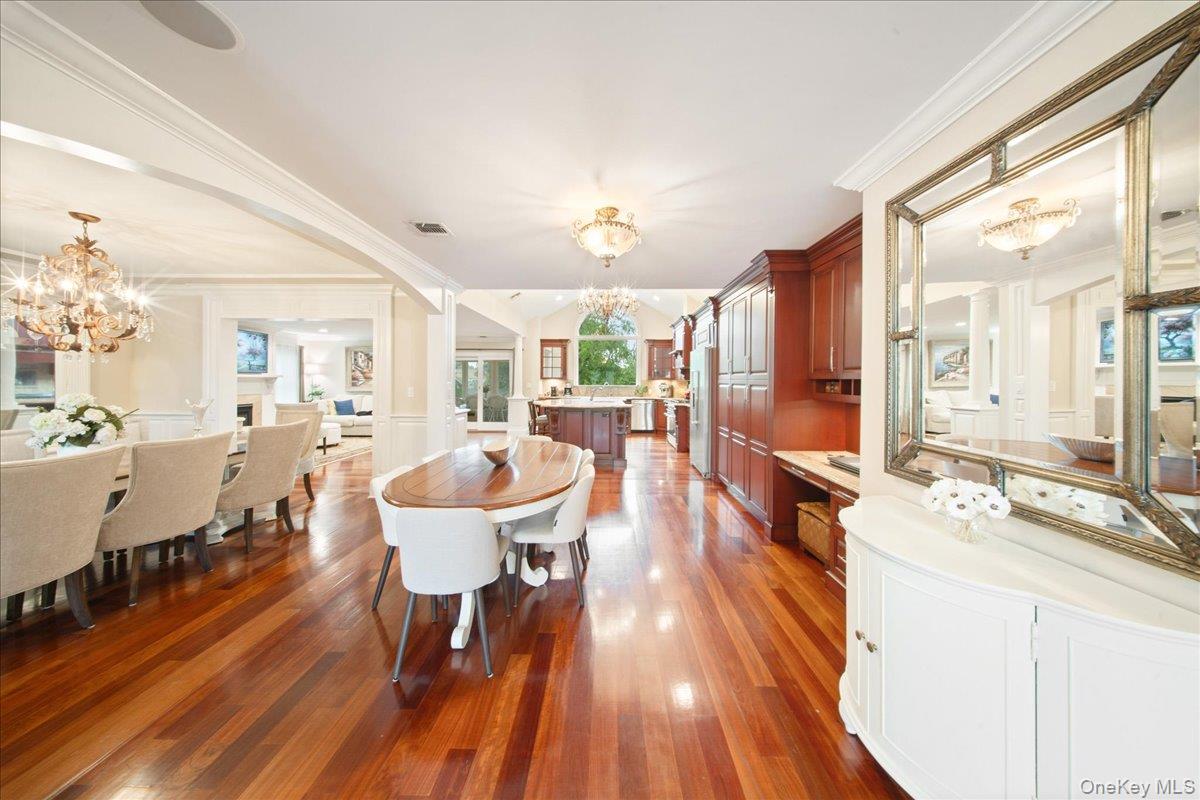 9 Robert Circle Property Photo 7