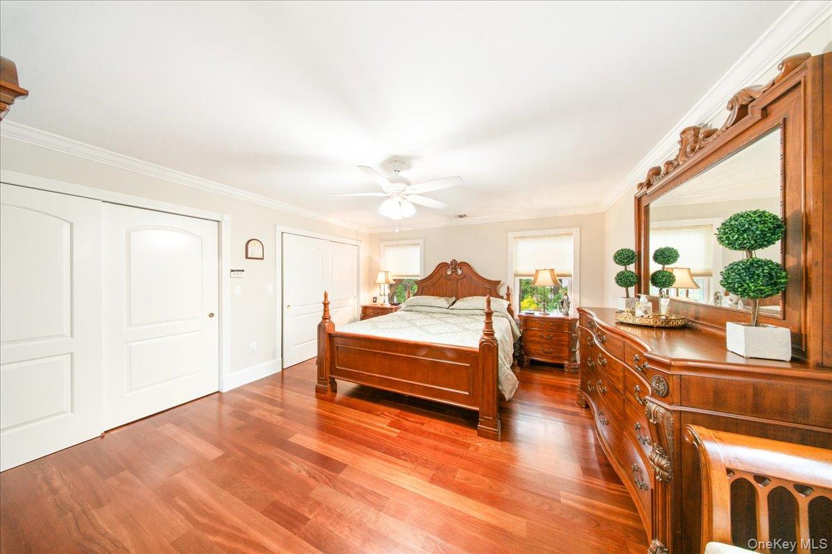 9 Robert Circle Property Photo 15