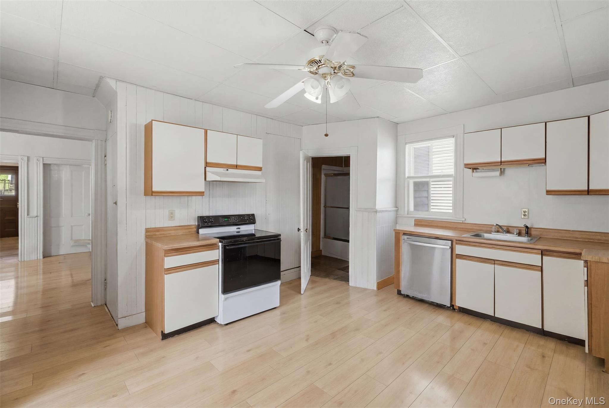 47 Ulster Avenue Property Photo 28