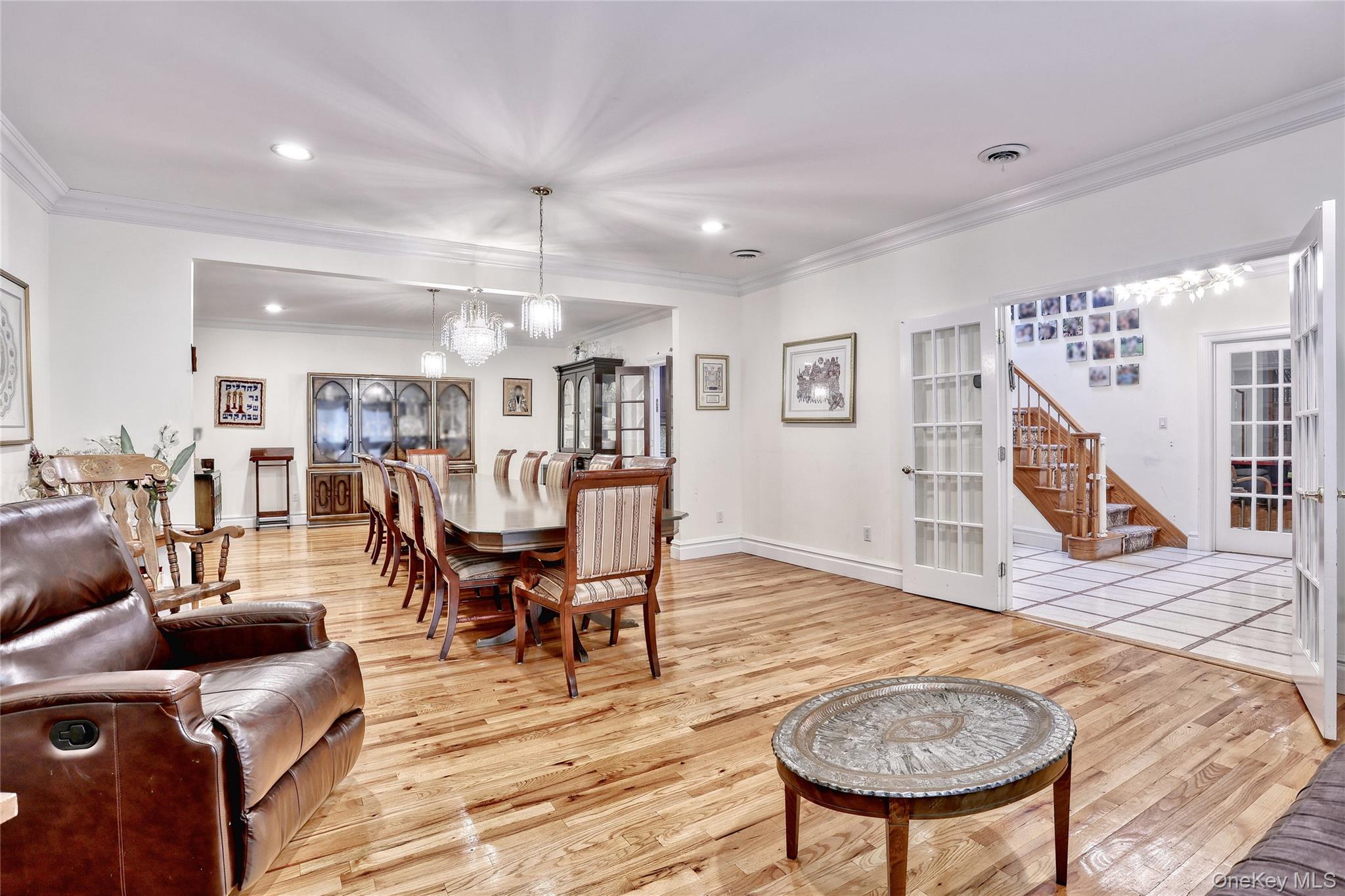 11 Golar Drive Property Photo 6