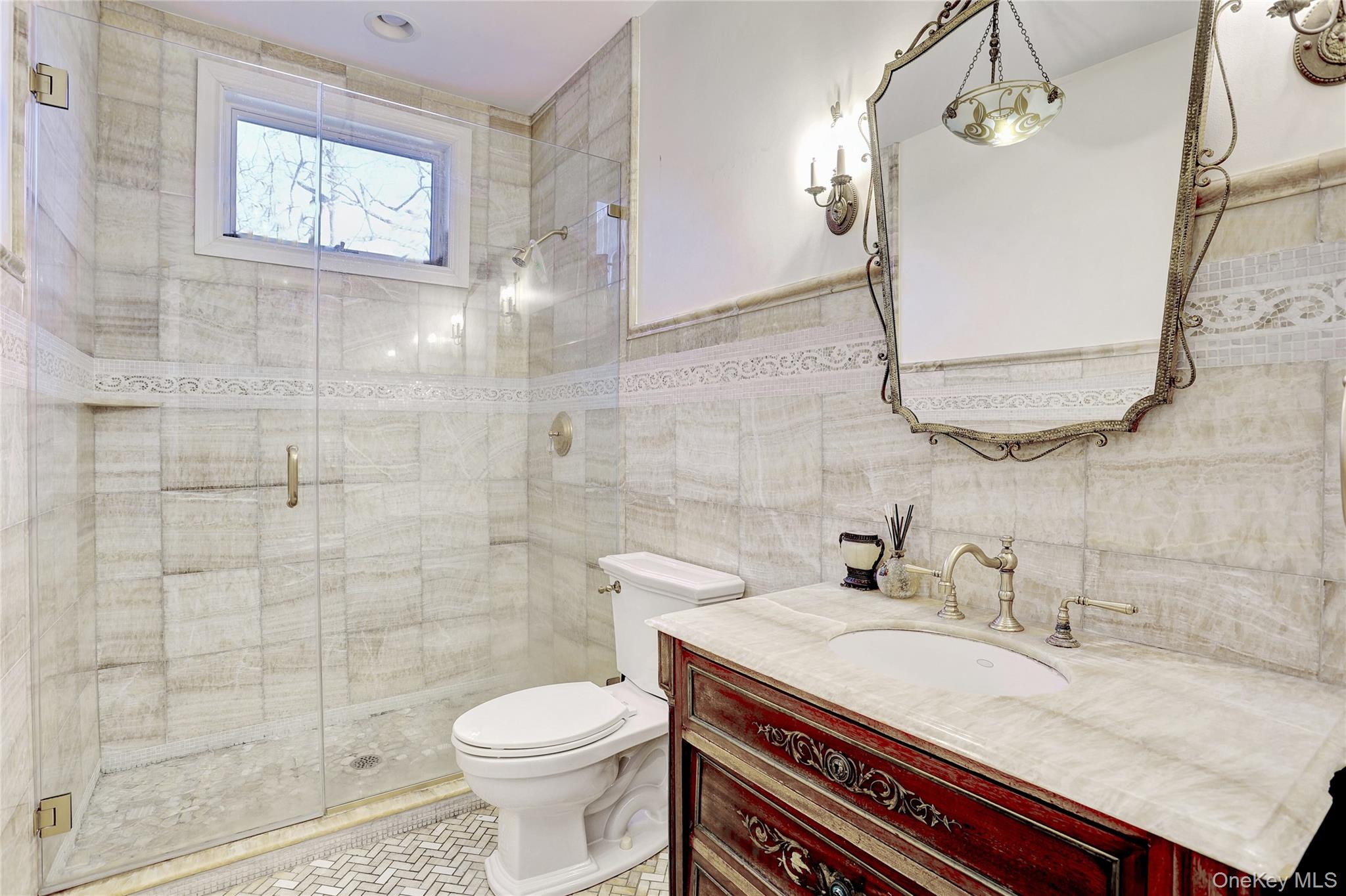 11 Golar Drive Property Photo 15
