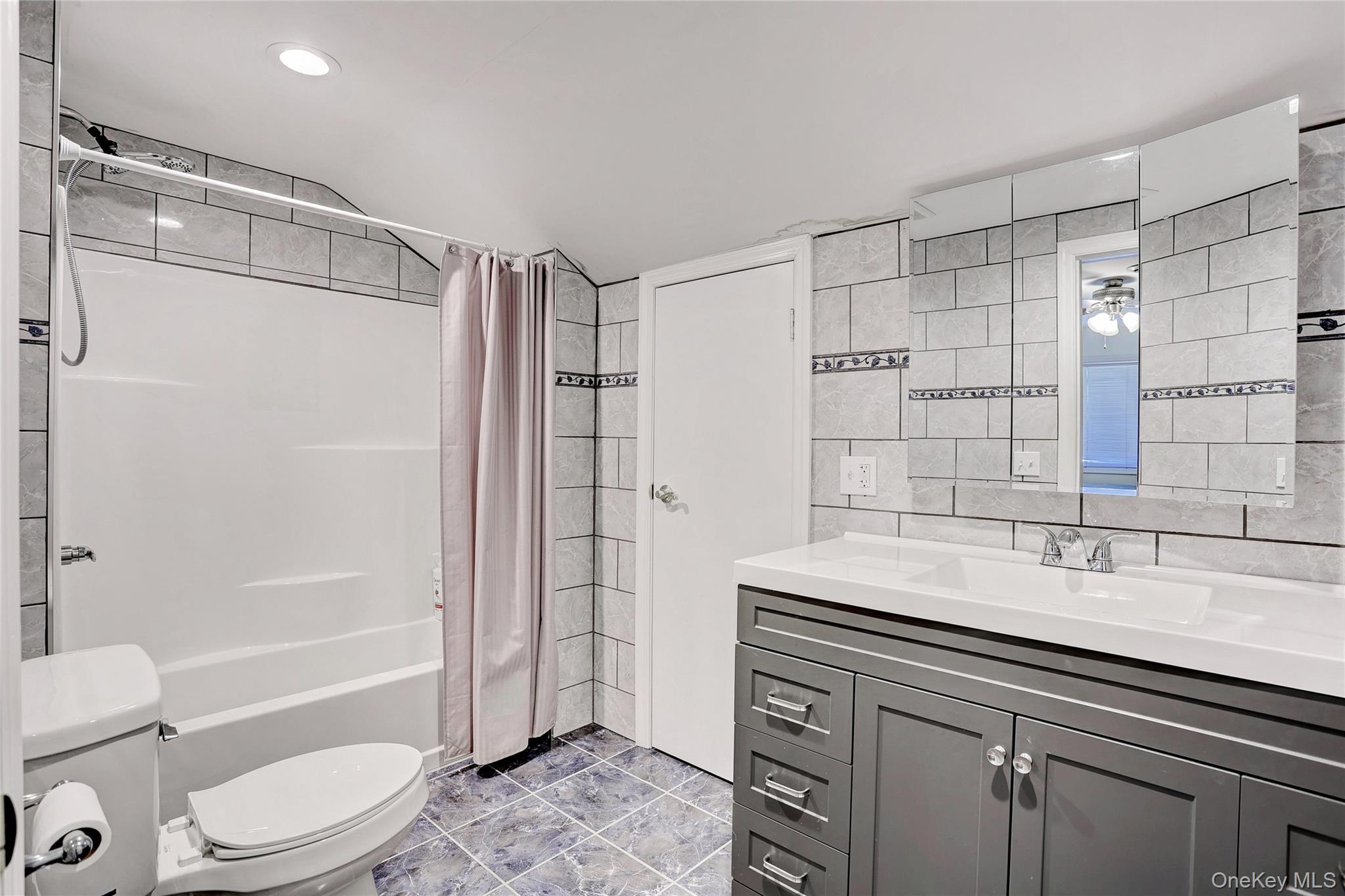 11 Golar Drive Property Photo 22