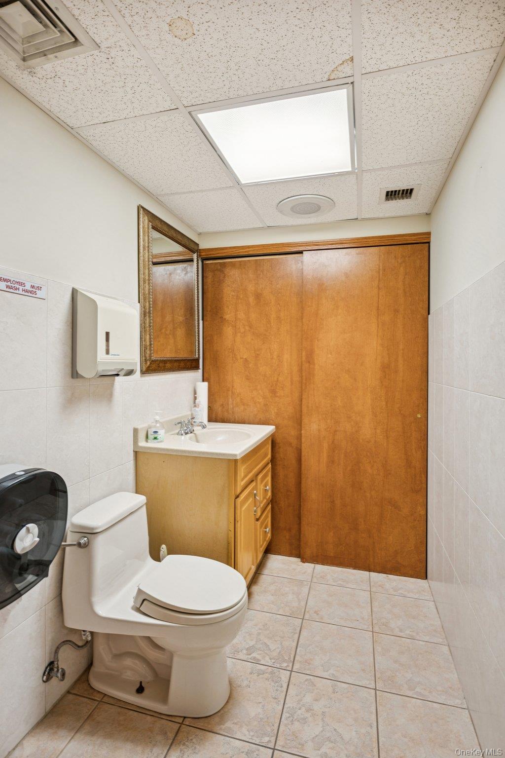 108-50 62nd Drive La Property Photo 24