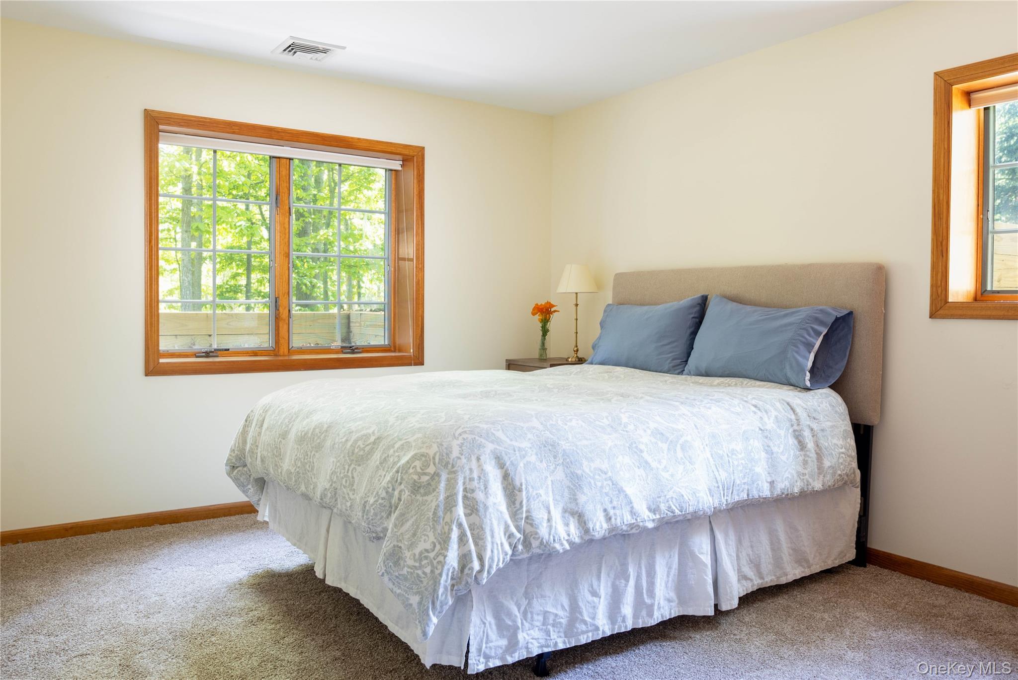 8579 New Suffolk Avenue Property Photo 14