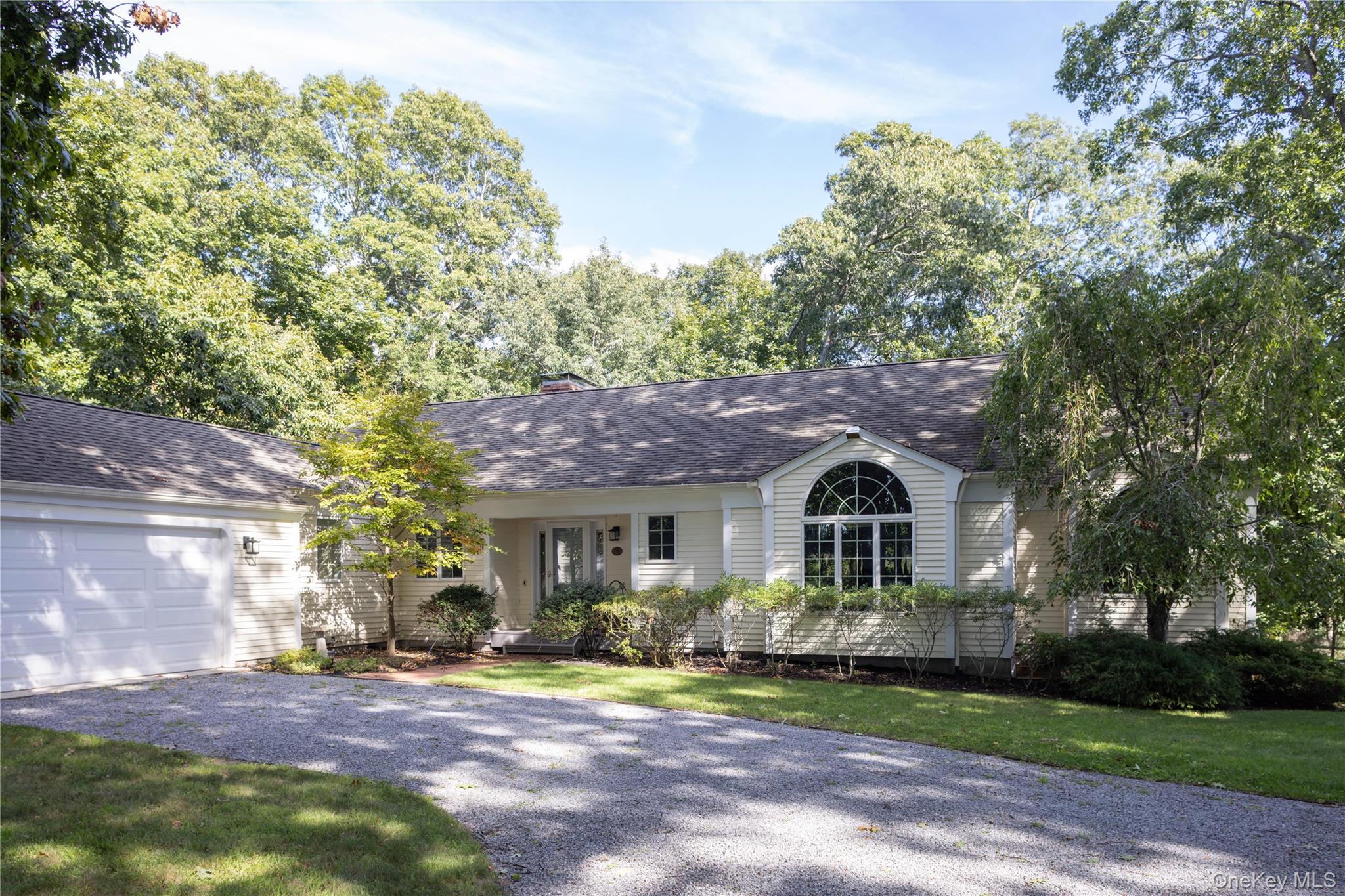 8579 New Suffolk Avenue Property Photo 16