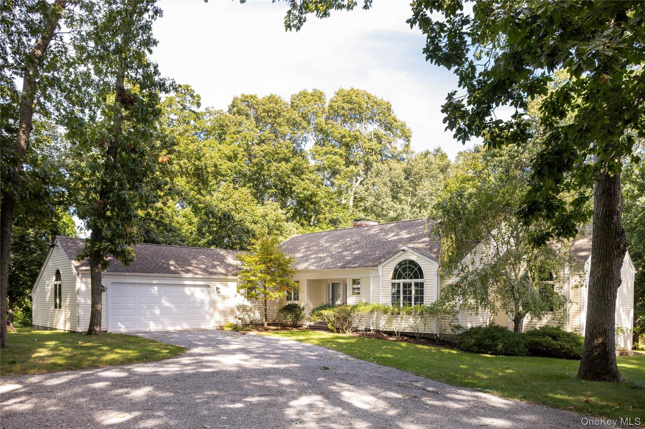8579 New Suffolk Avenue Property Photo 19