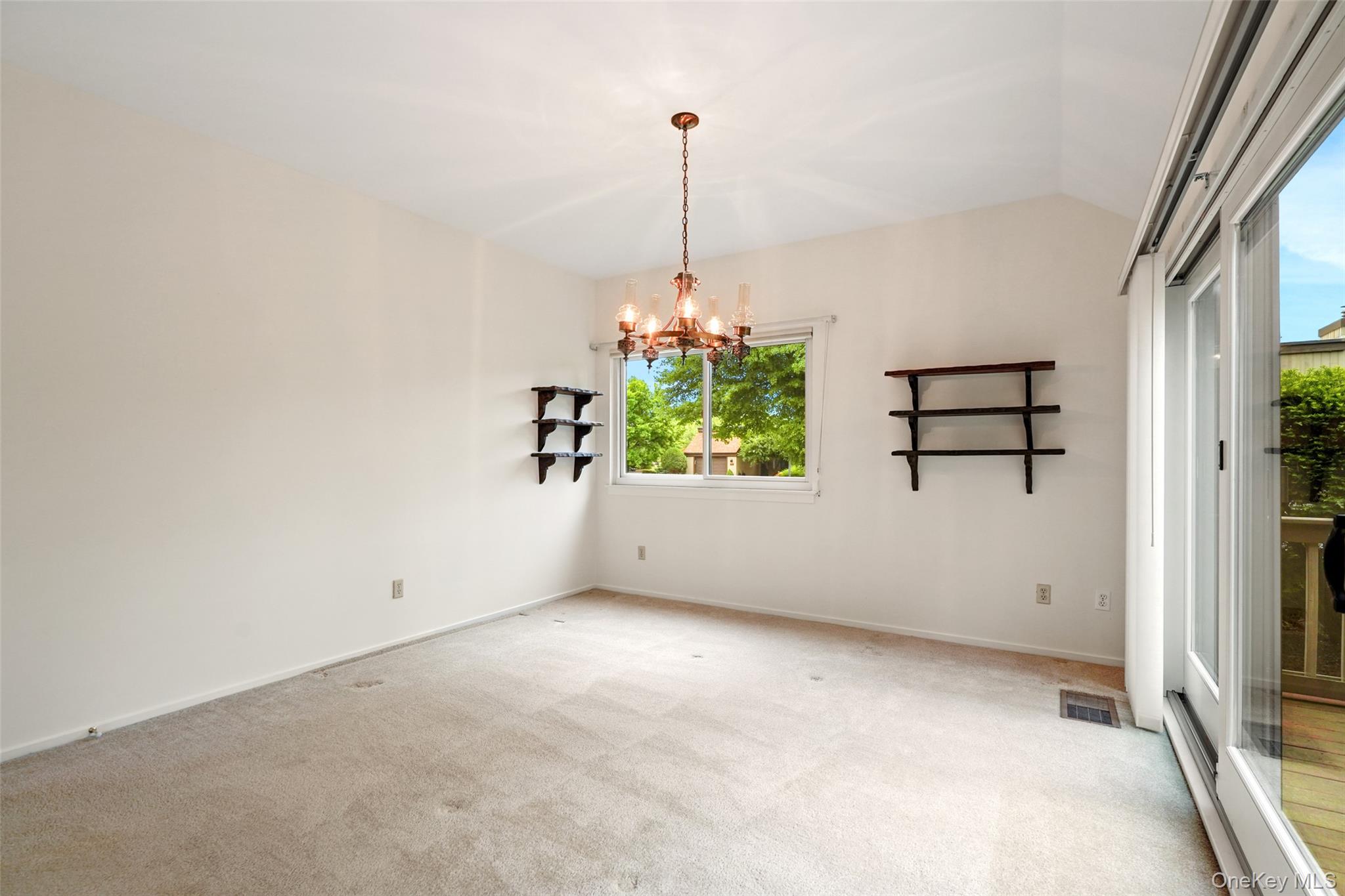 101 Heritage Hills Drive A Property Photo 8