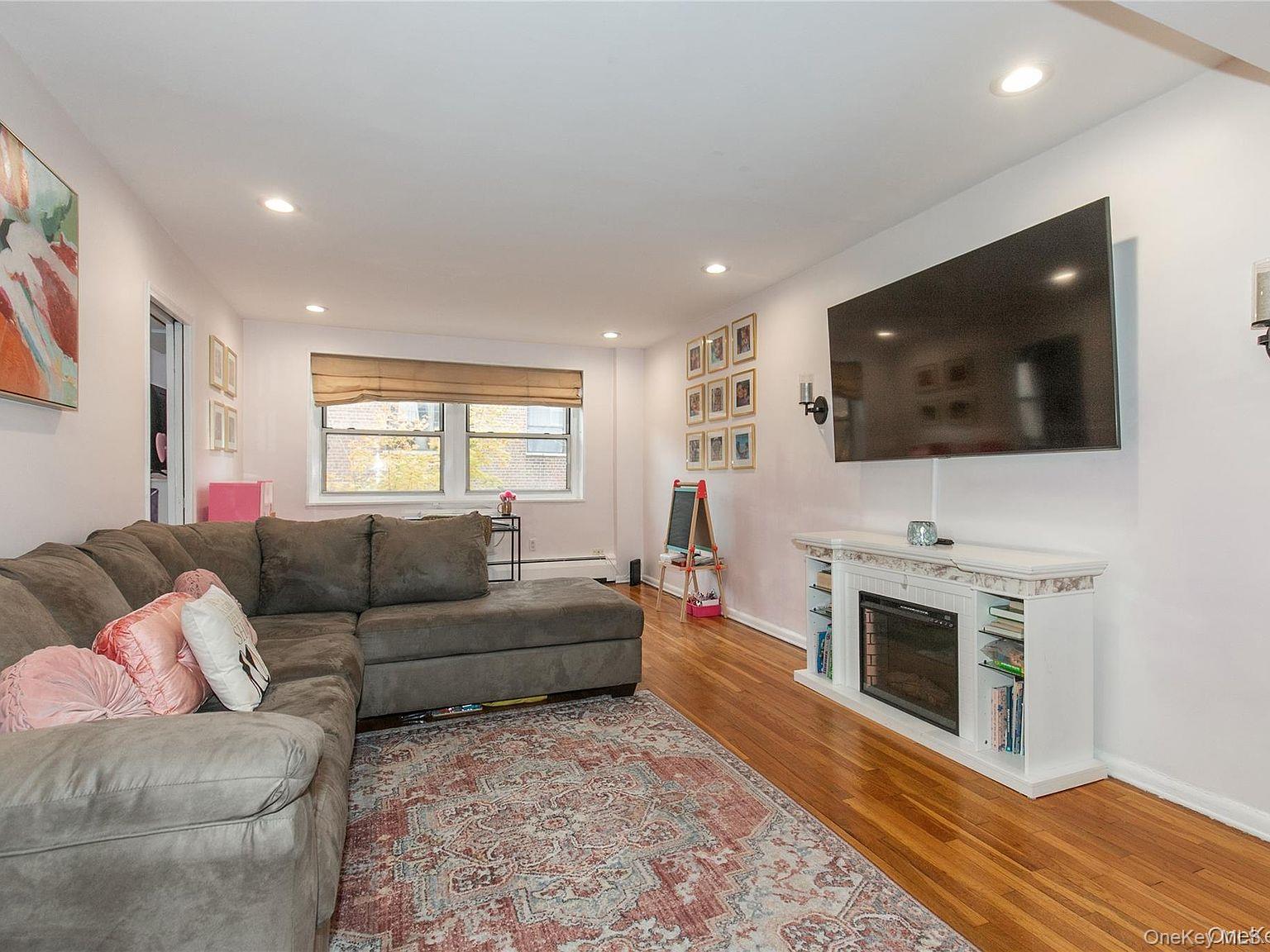 45 Hillpark Avenue 2l Property Photo 9