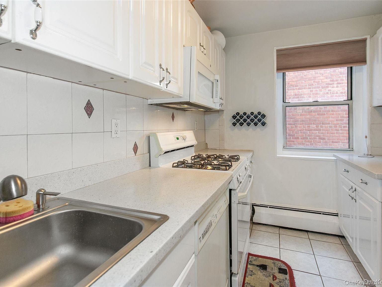 45 Hillpark Avenue 2l Property Photo 13