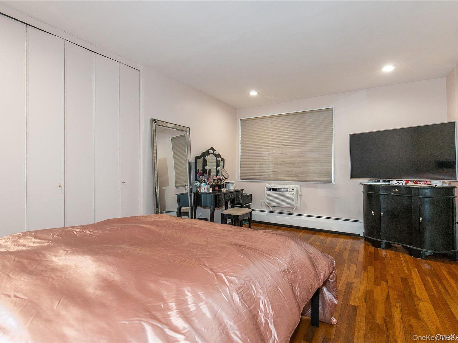 45 Hillpark Avenue 2l Property Photo 17