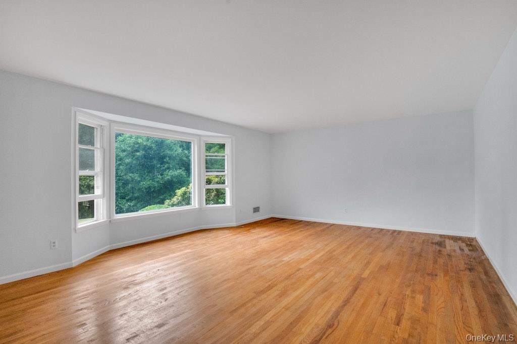 6 Birch Grove Drive Property Photo 5