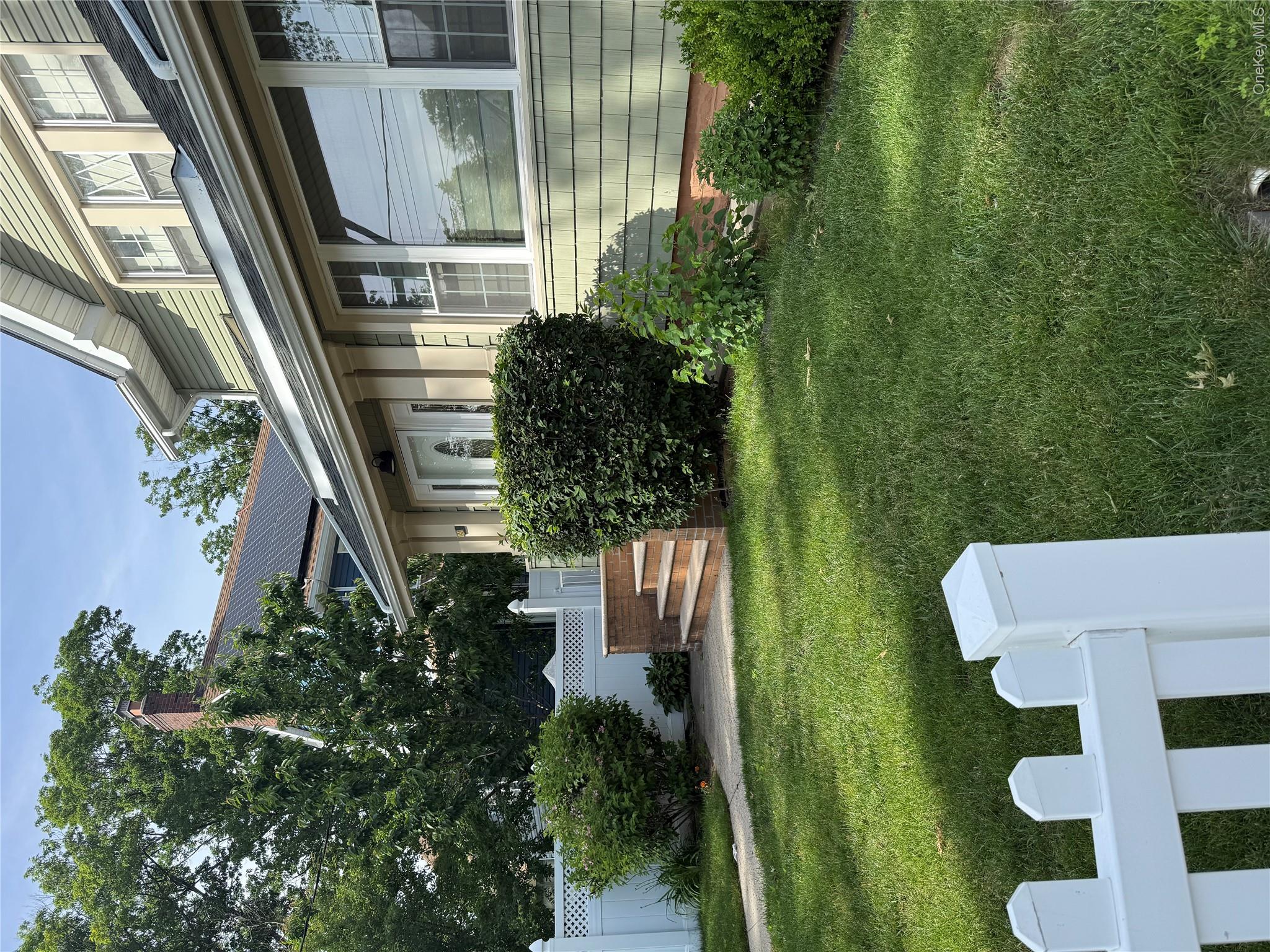 110-07 196th Street Property Photo 27
